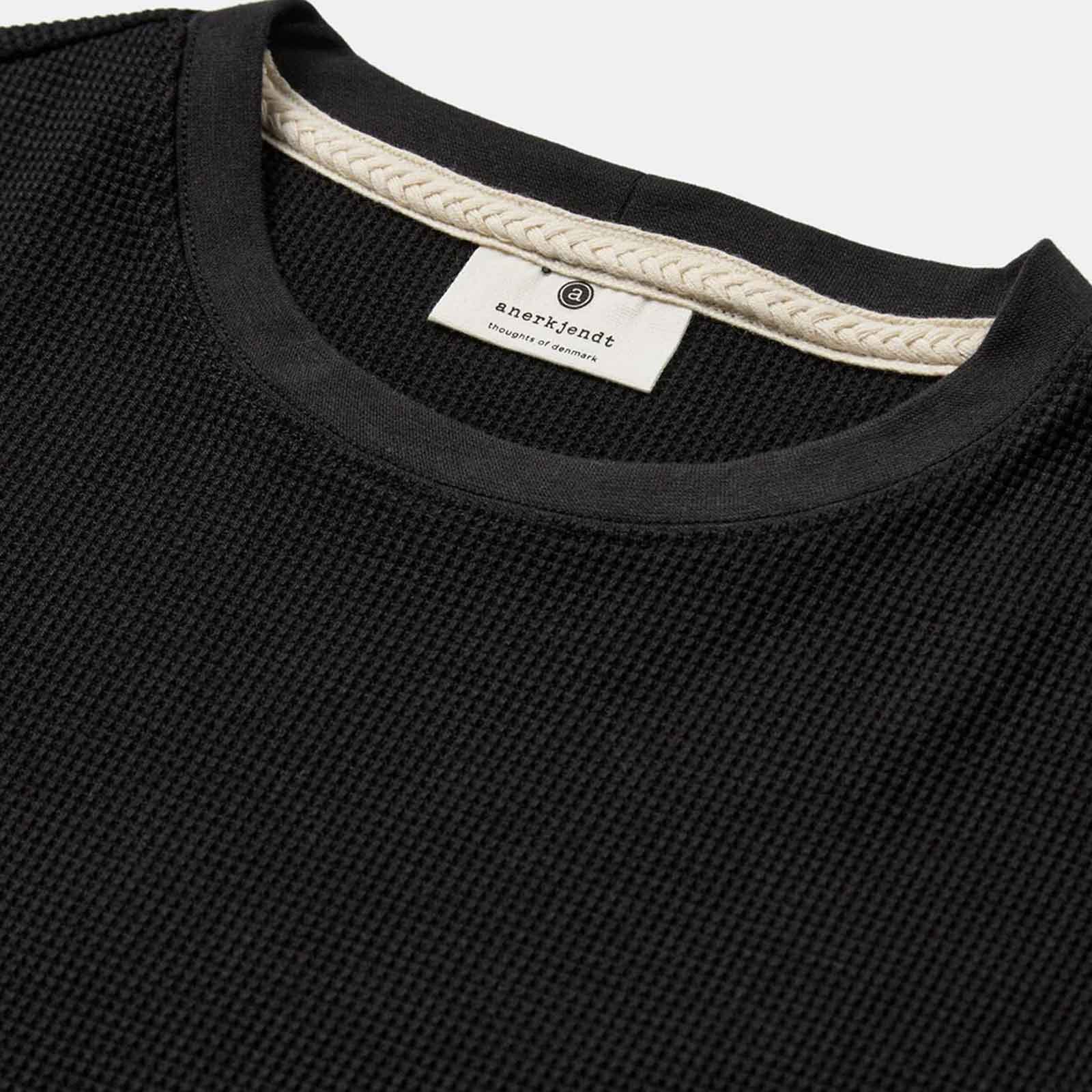 Akkikki L/S Waffle Tee caviar - Image 4
