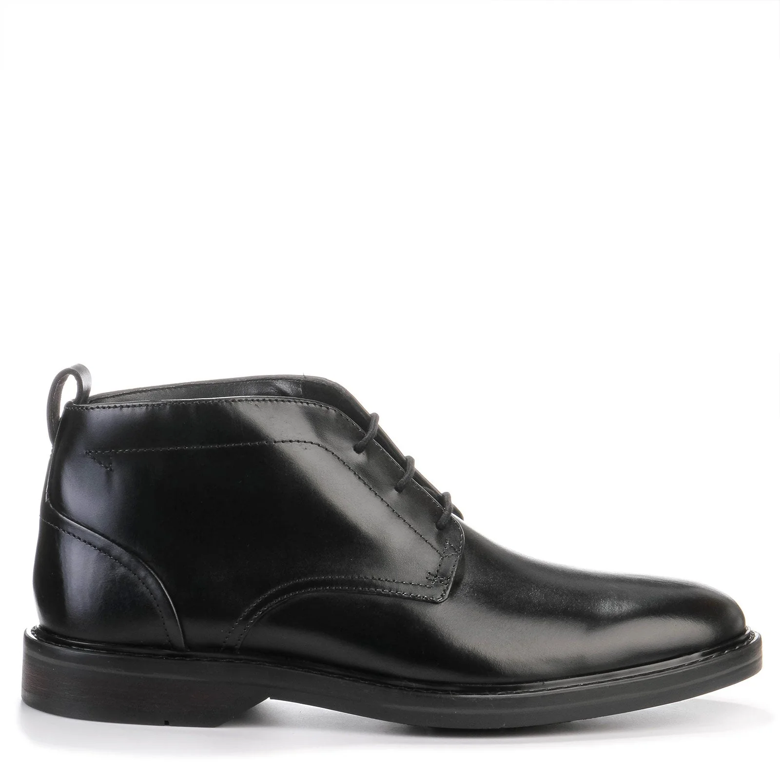 Aldwin Chukka black leather