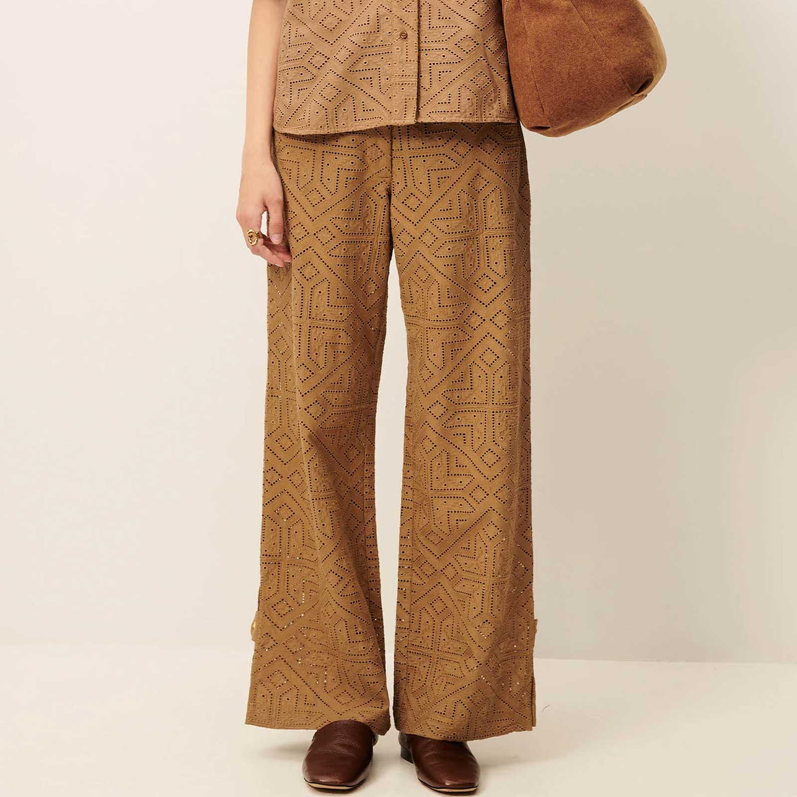 Allindy Embroidered Pants pampa