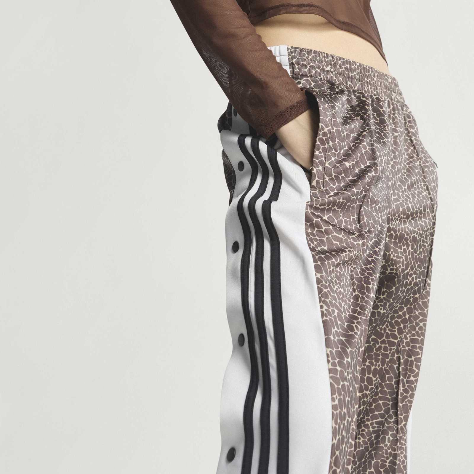 AOP Adibreak Pant earstr/stokha - Image 5