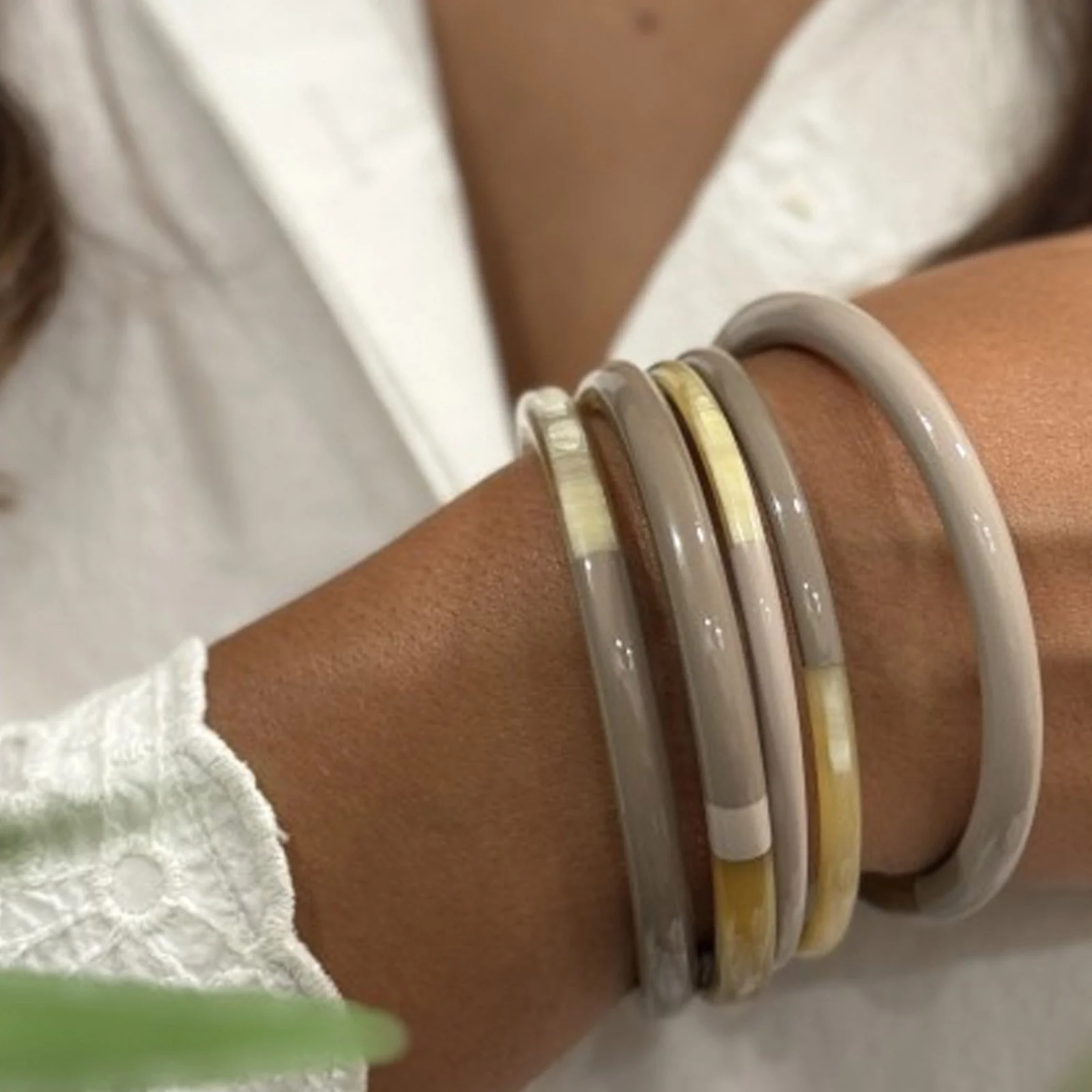 Buffle Horn Bracelet gris taupe C51 - Image 4