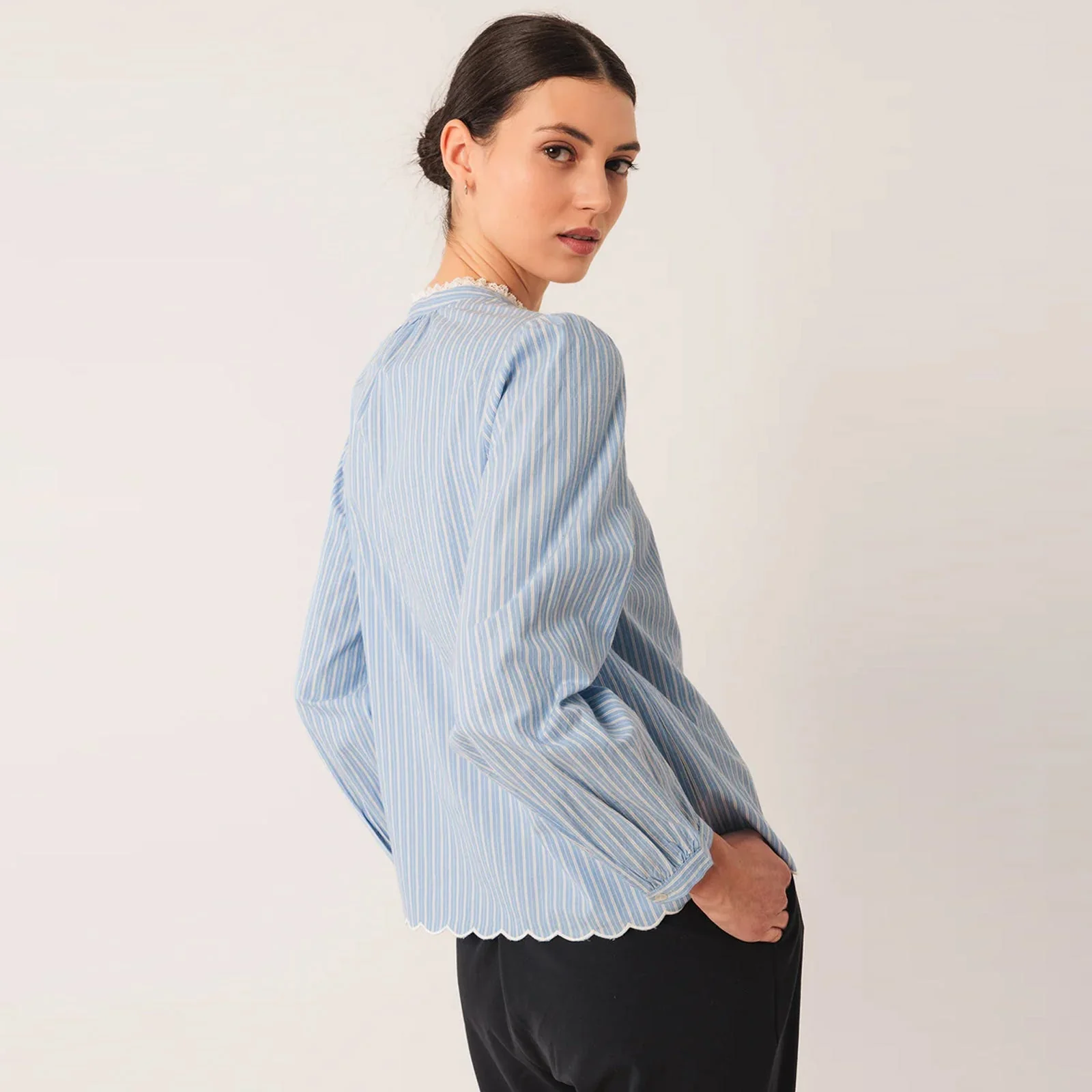 Embroidery Stripe Cotton Blouse azul - Image 3