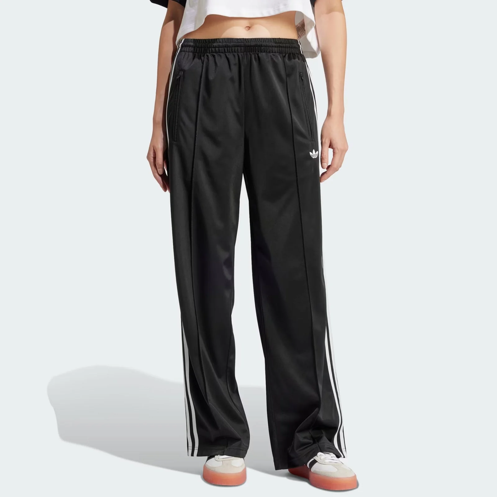 FB Loose Trackpant black/white