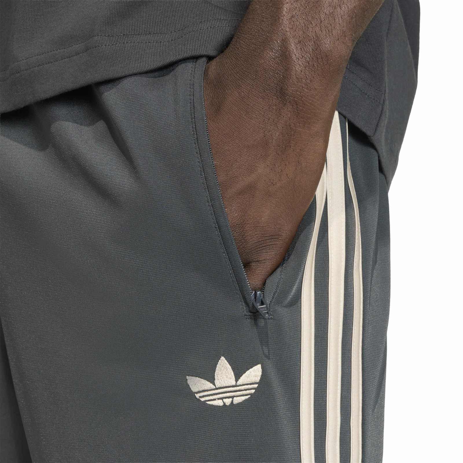 Firebird Track Pant charcoal/cream white - Image 6