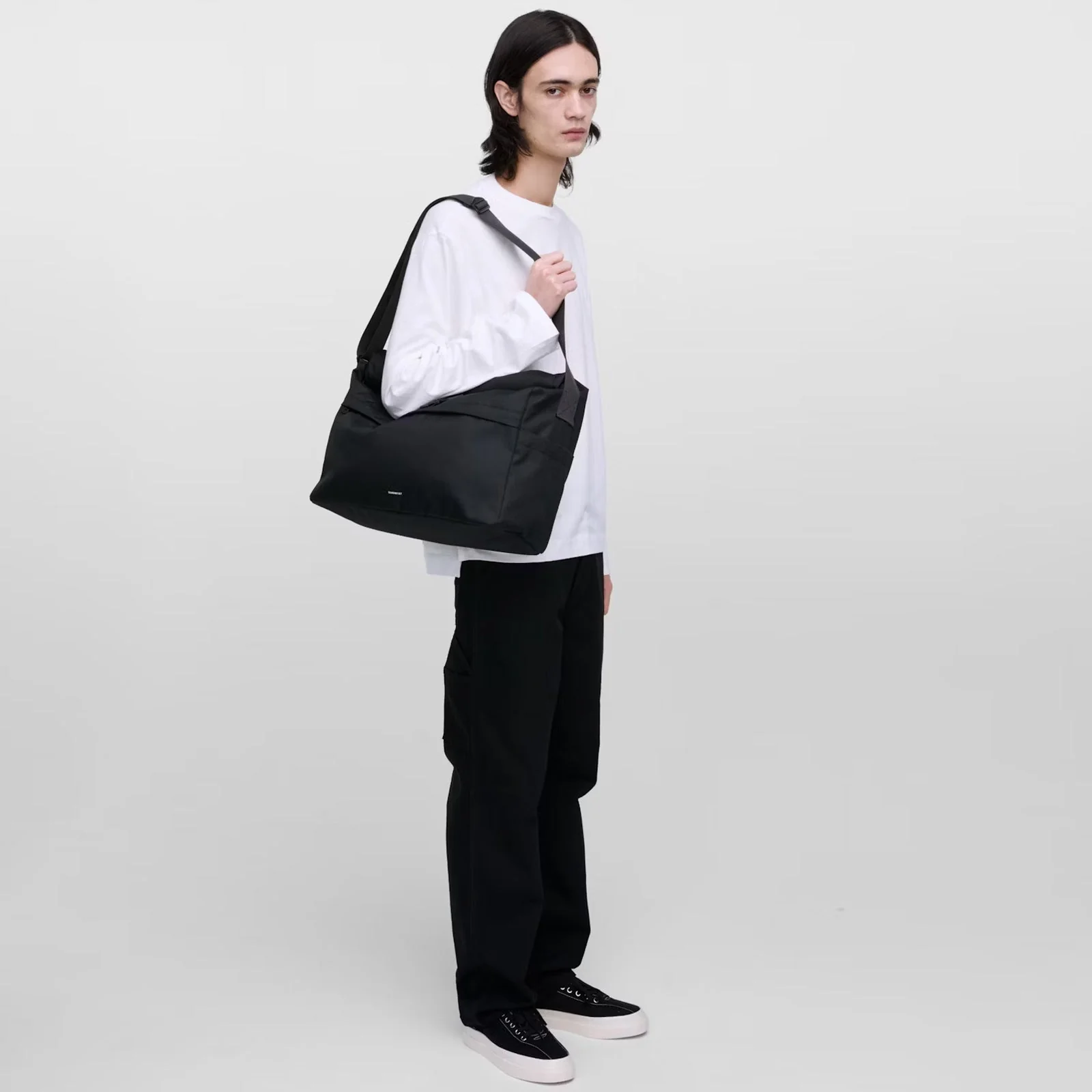 Icon Messenger Bag black - Image 3