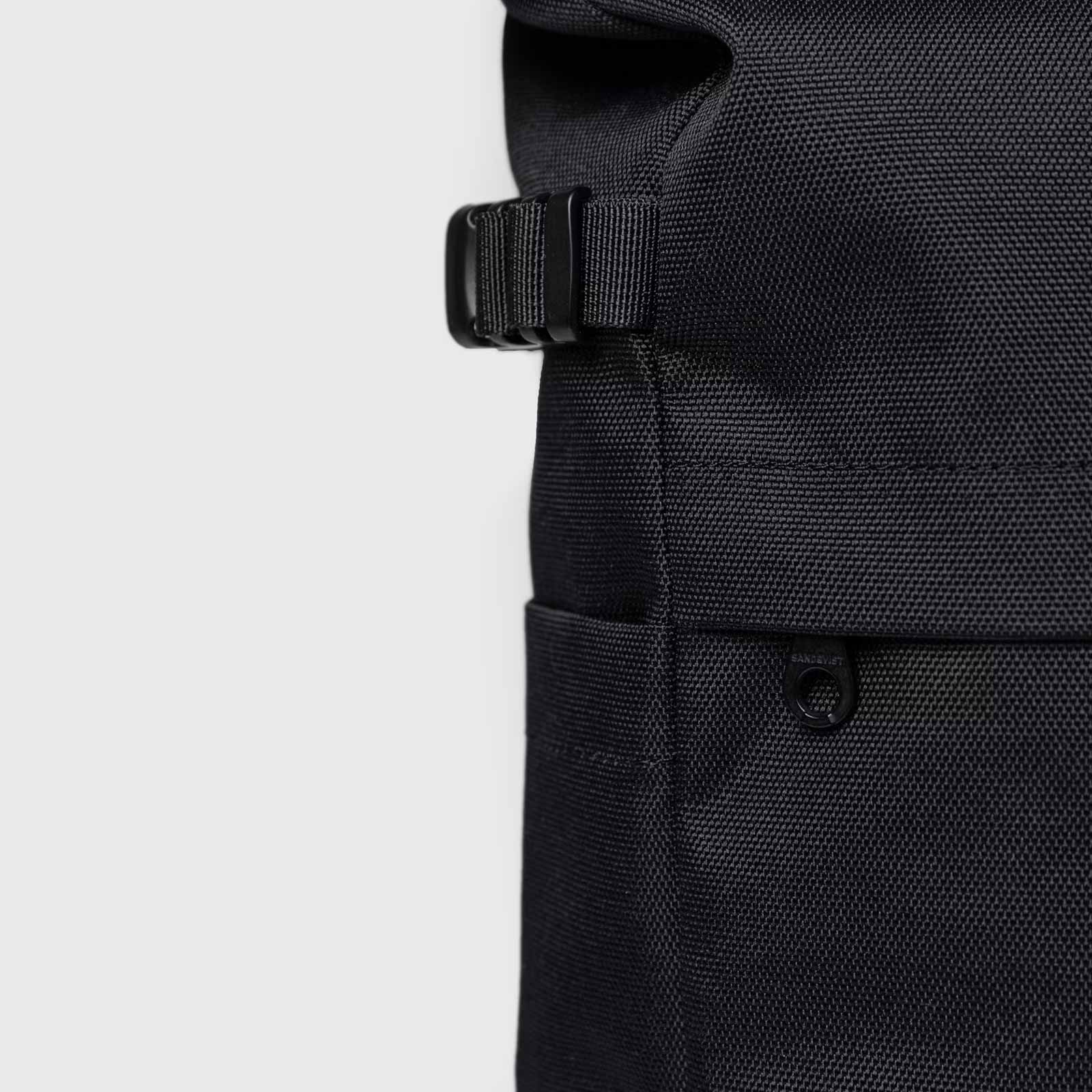 Icon Rolltop Backpack M black/black leather - Image 8