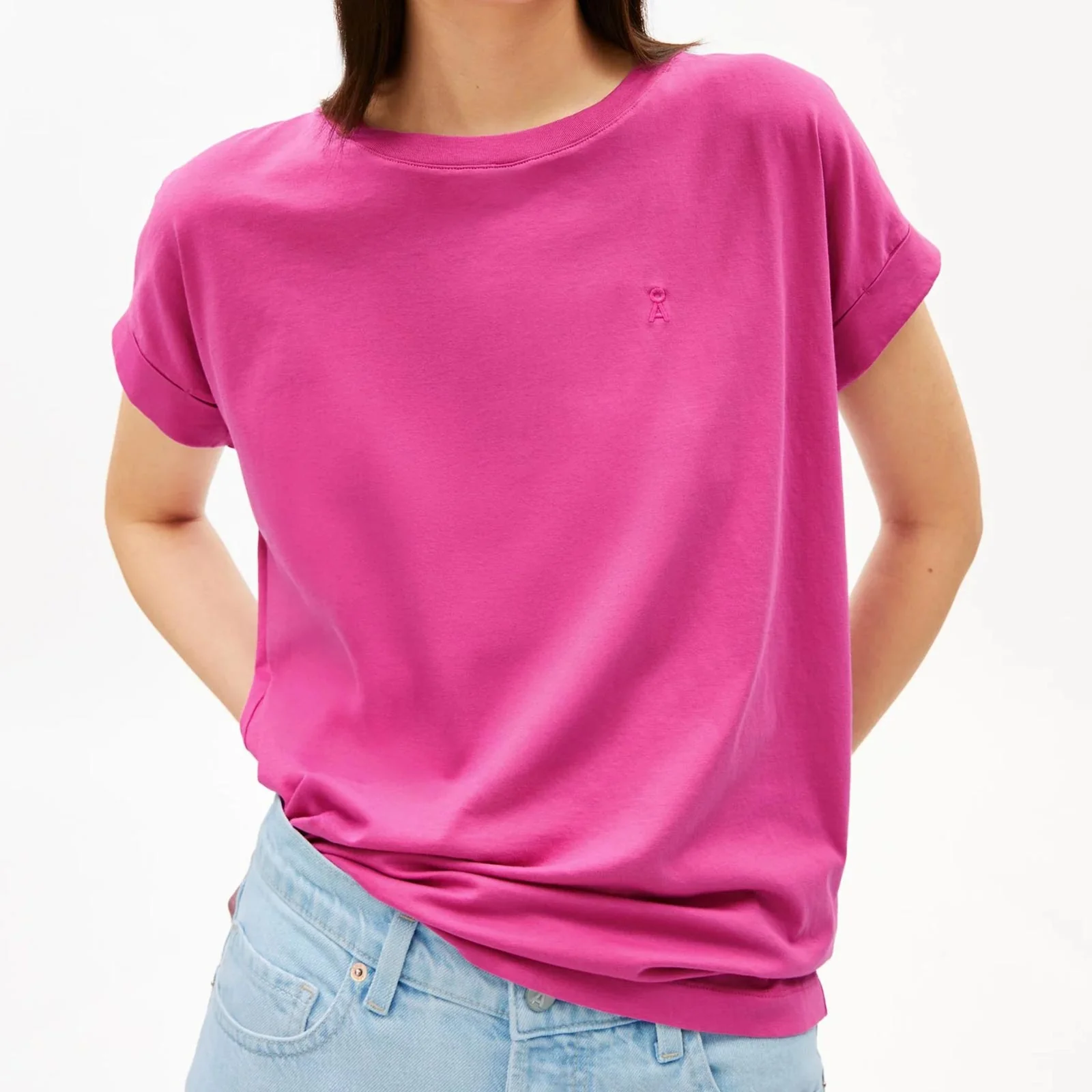 Idaara Tee very berry