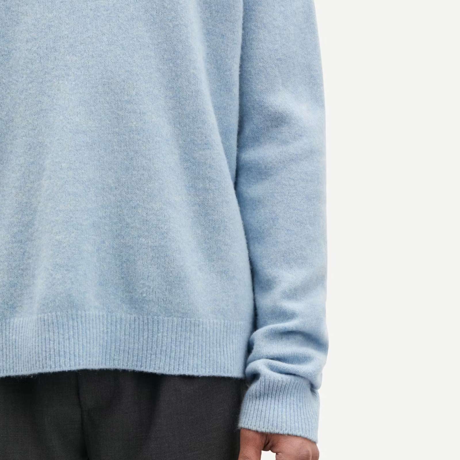 Isak Knit Sweater 1510 subdued blue - Image 4