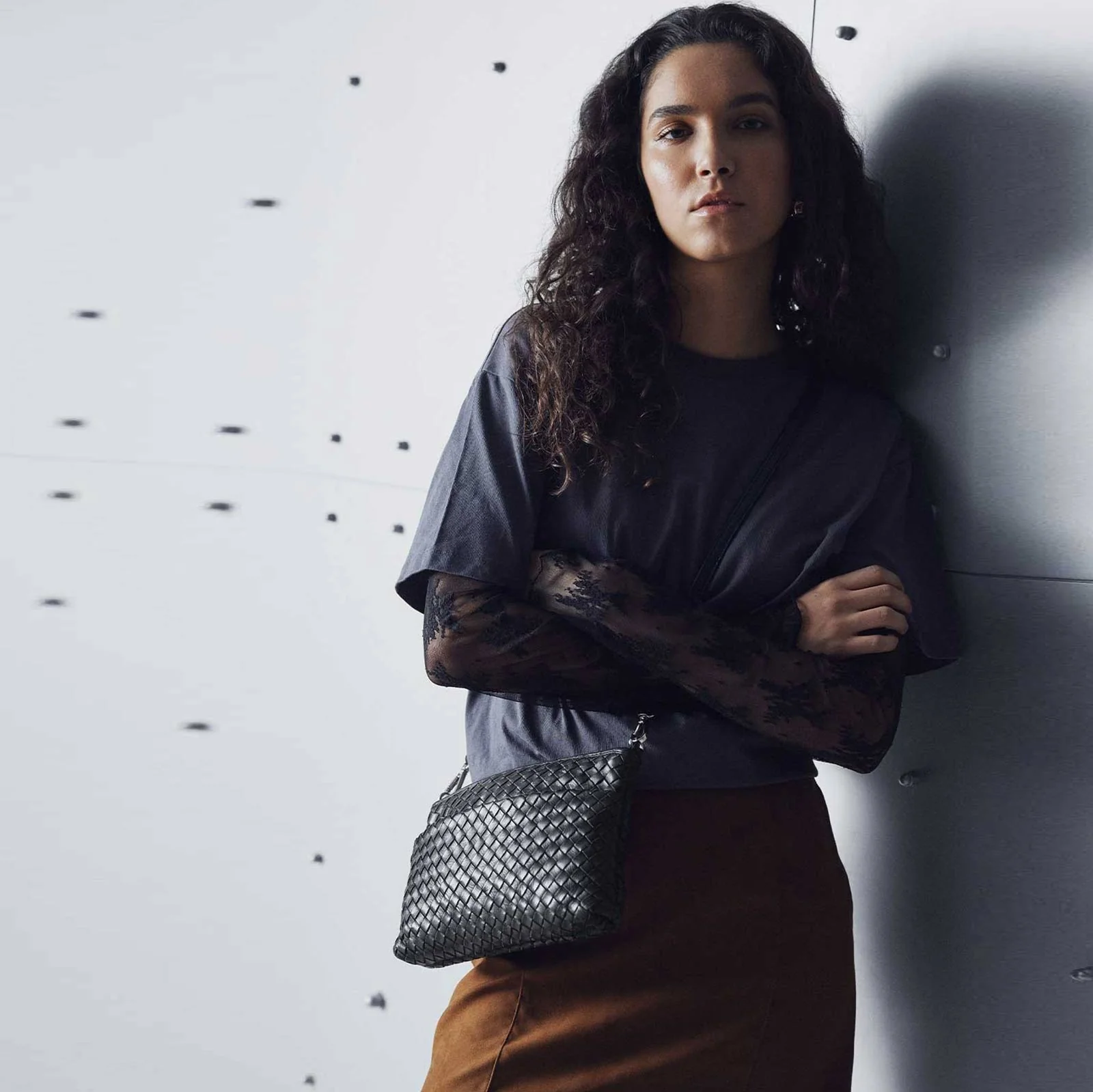 KarimaMBG Crossbody Bag Weave black - Image 6