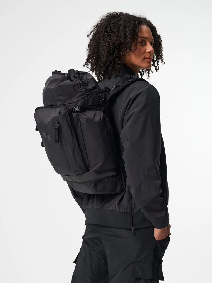 Komut Medium Bike Backpack pure black - Image 9