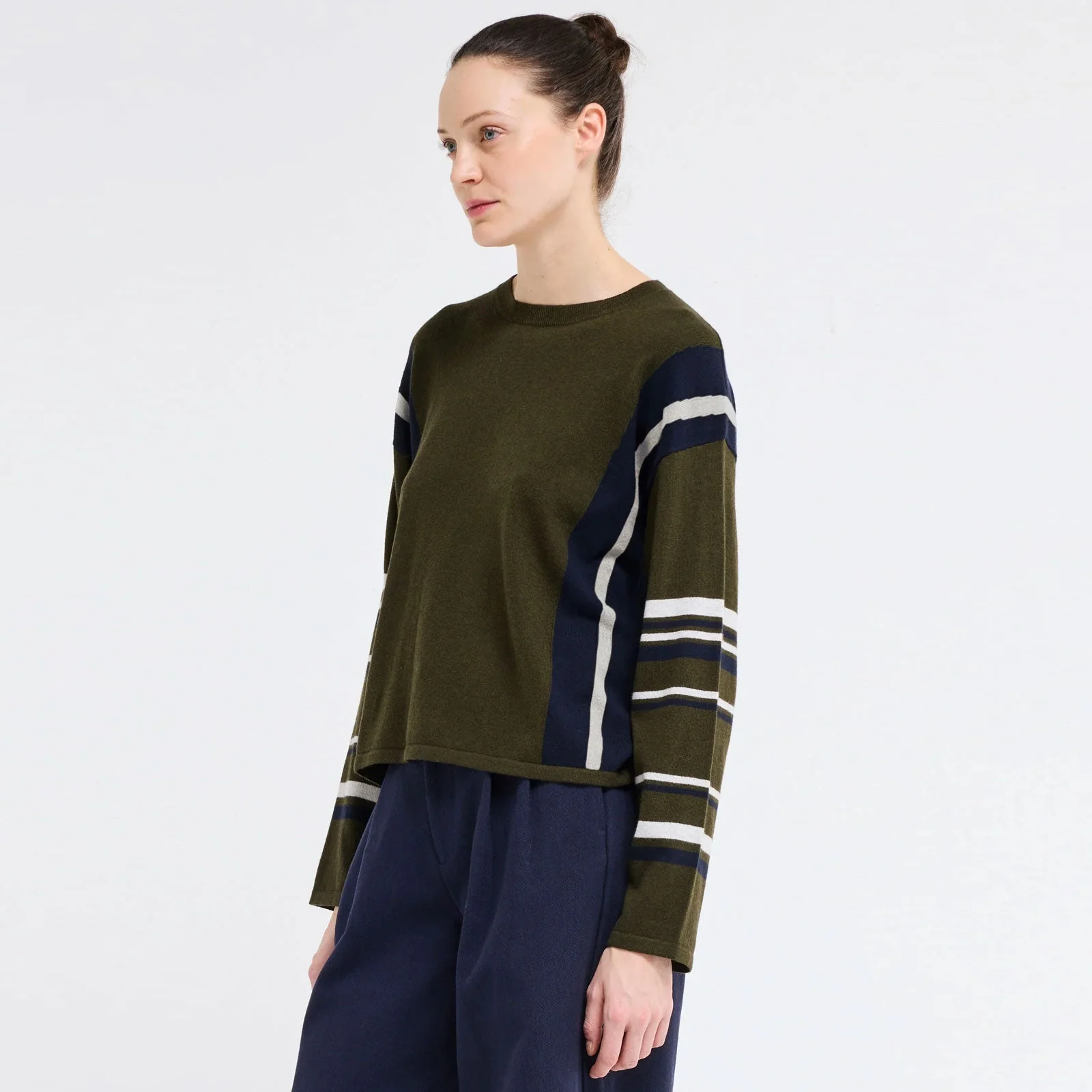 Kor Jumper khaki - Image 3
