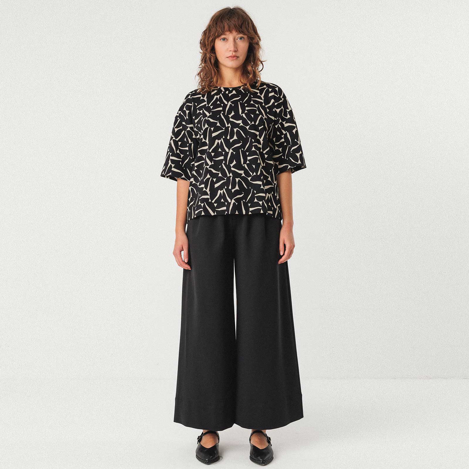 Lariz Tee halfandhalf - Image 3