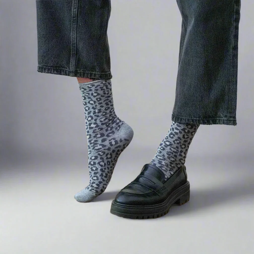 Leopard Lurex Socks grey - Image 2