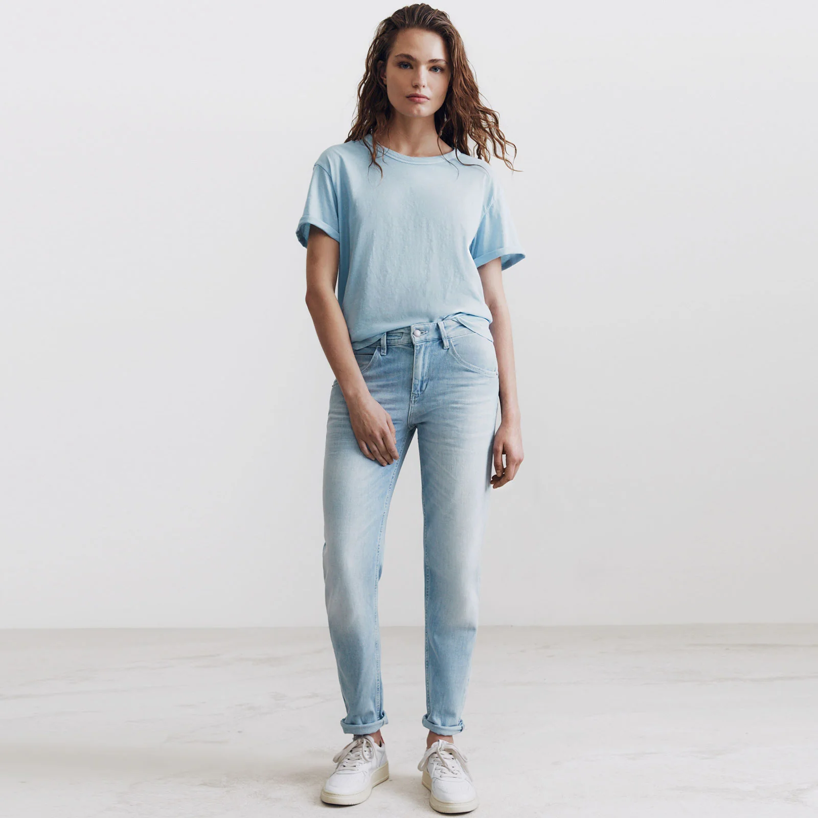Like Jeans lightest blue - Image 3