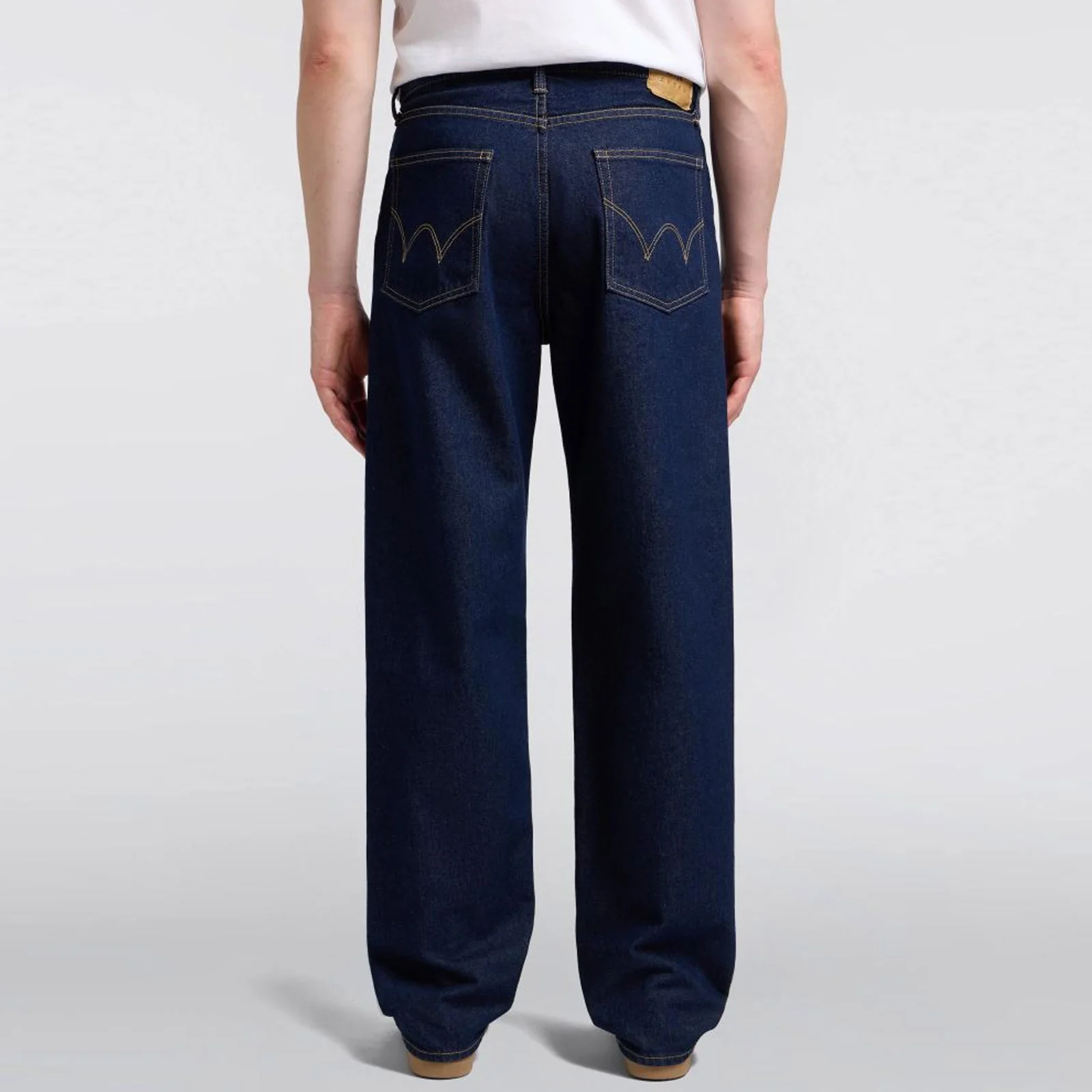 Loose Fit Kaihara Openend Denim 12 oz blue rinsed - Image 2