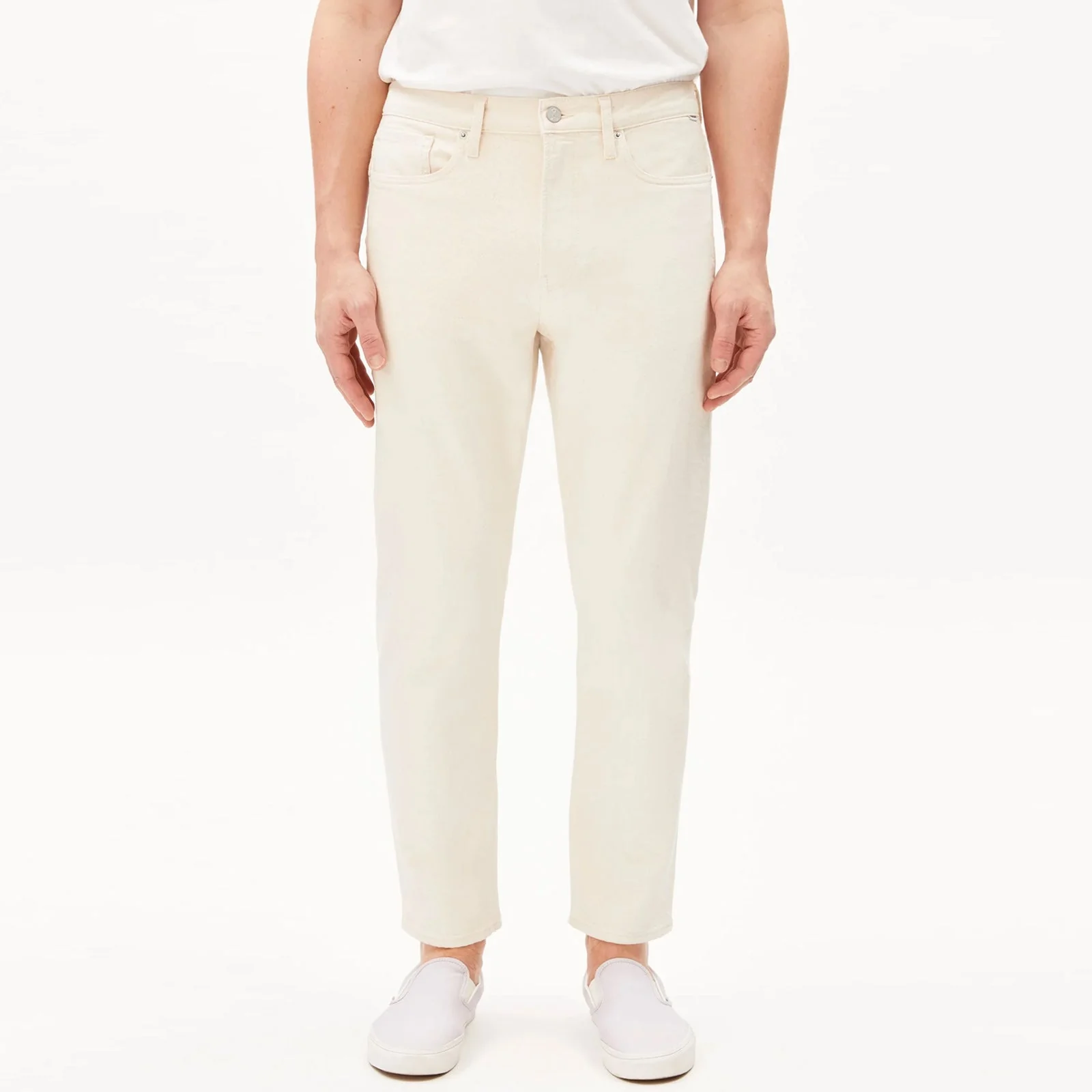 Maakx Relaxed Tapered Jeans undyed