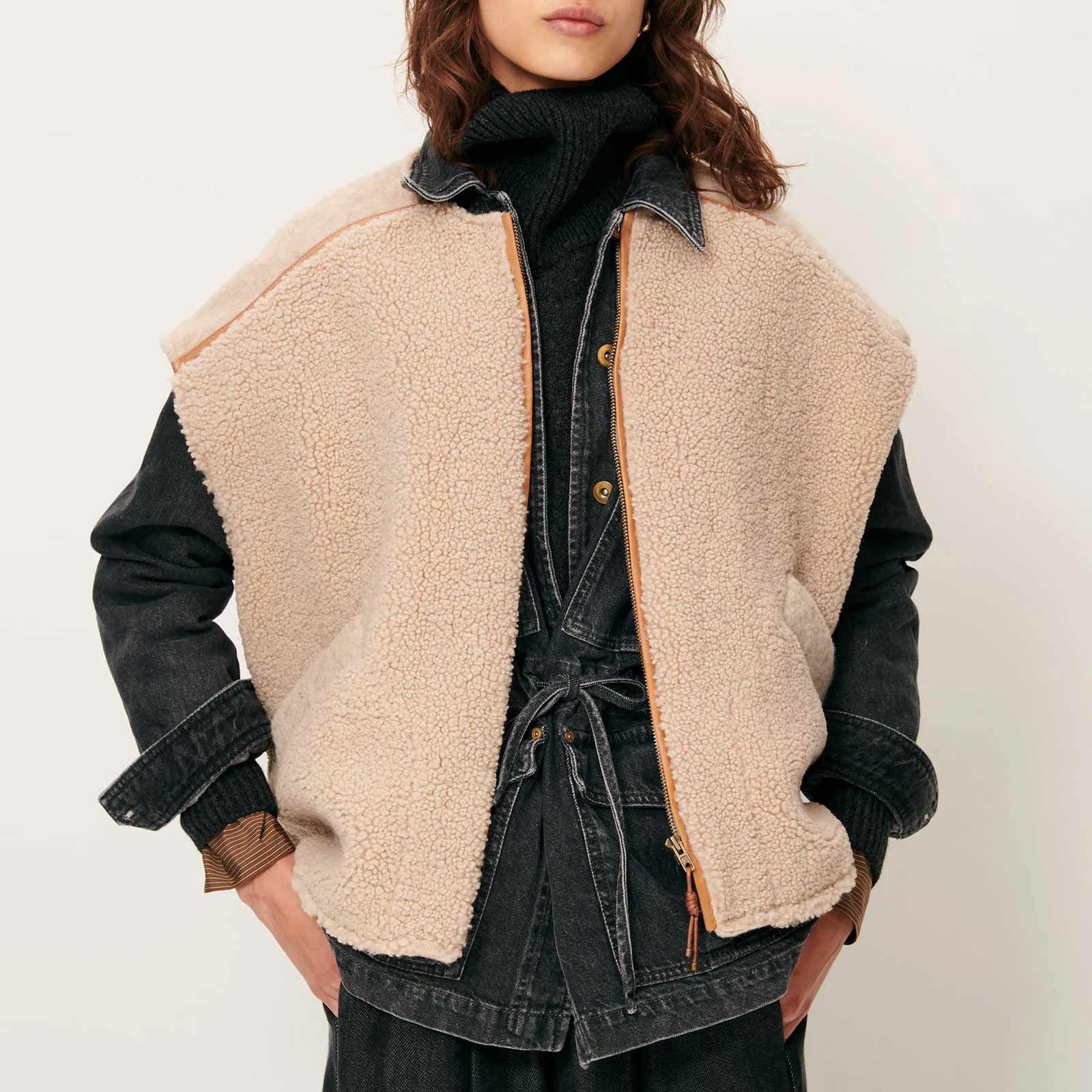 Mounty Vest fossil