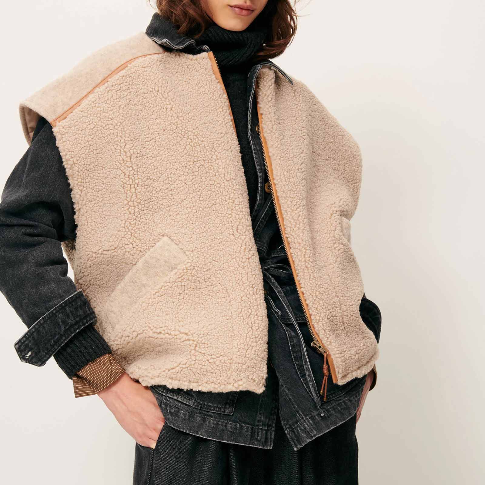 Mounty Vest fossil - Image 4