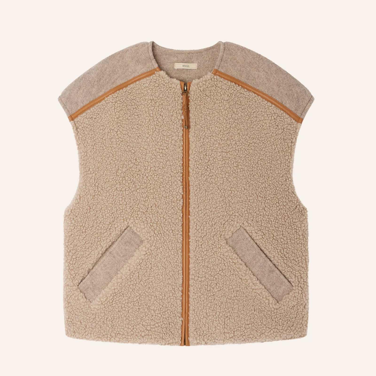 Mounty Vest fossil - Image 6