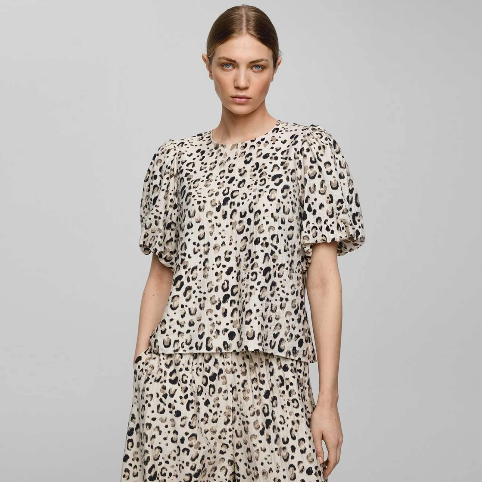 MSCHAlyona Vlora 2/4 Top AOP oatmeal leo