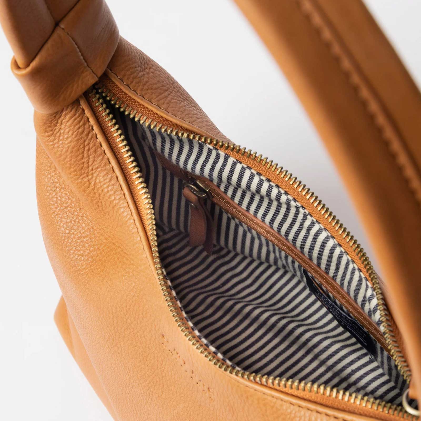 Nora Wild Oak Soft Grain Leather Bag cognac - Image 6