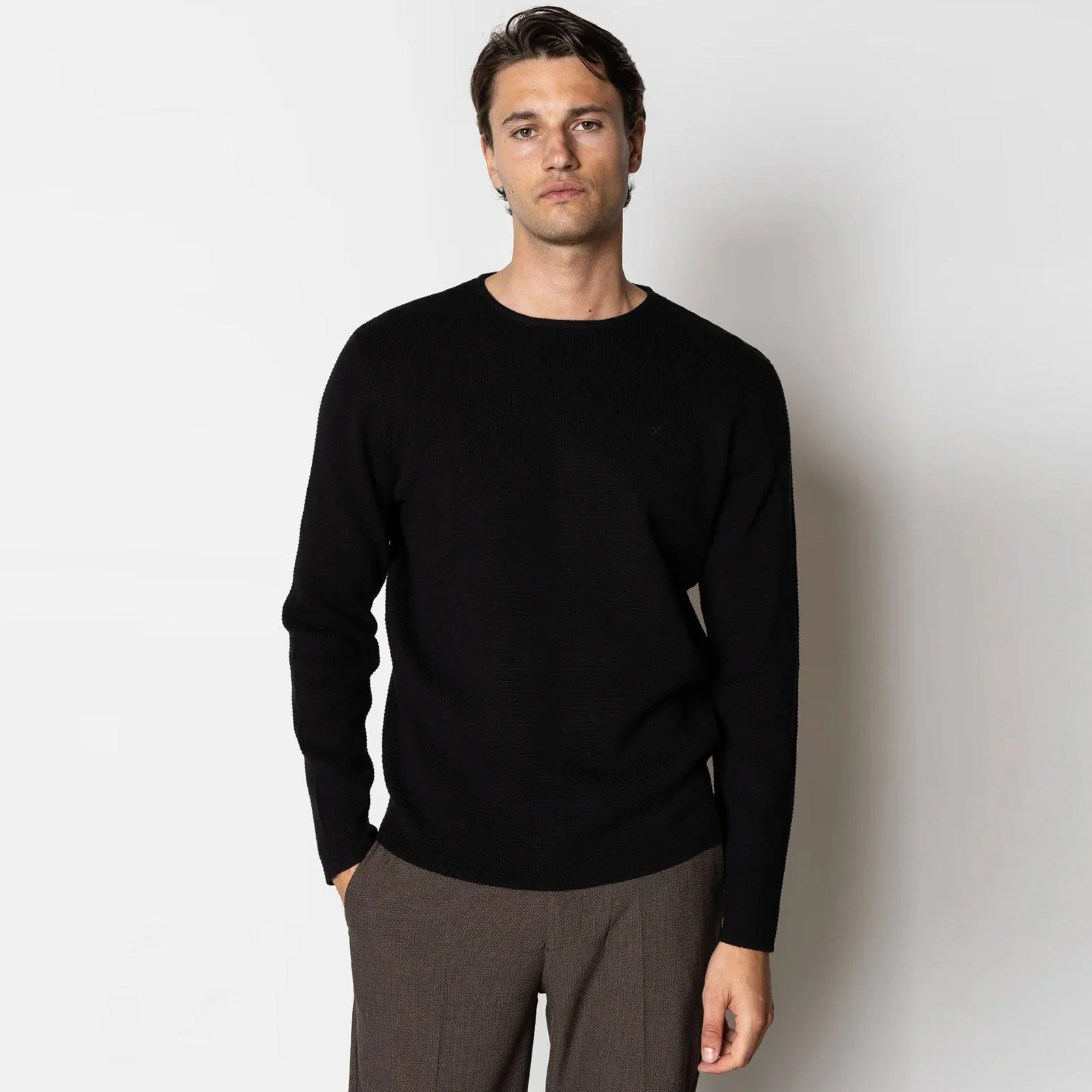 Oscar Knitted Jumper black