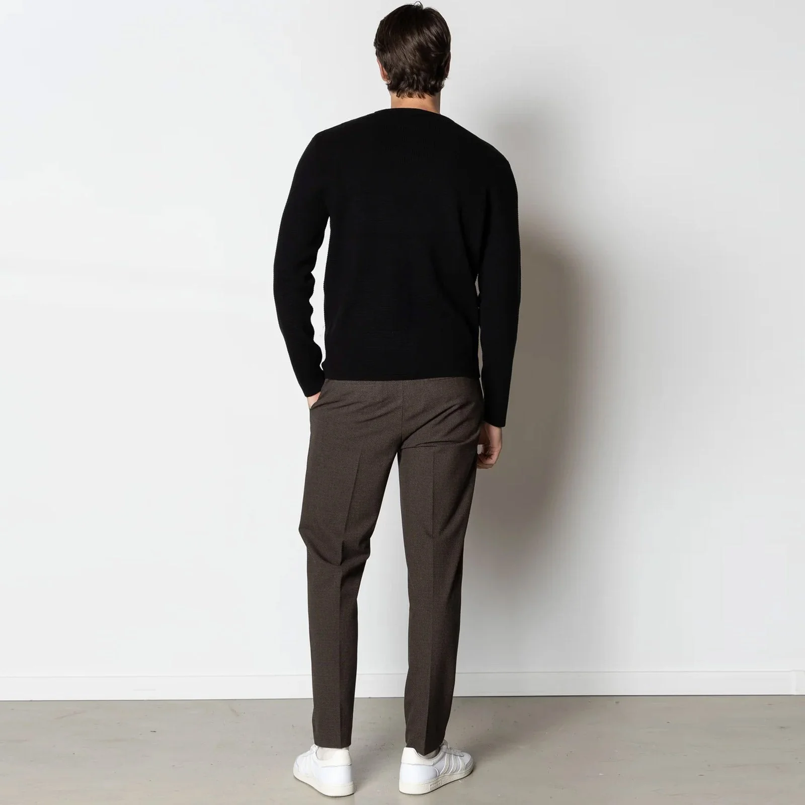 Oscar Knitted Jumper black - Image 2