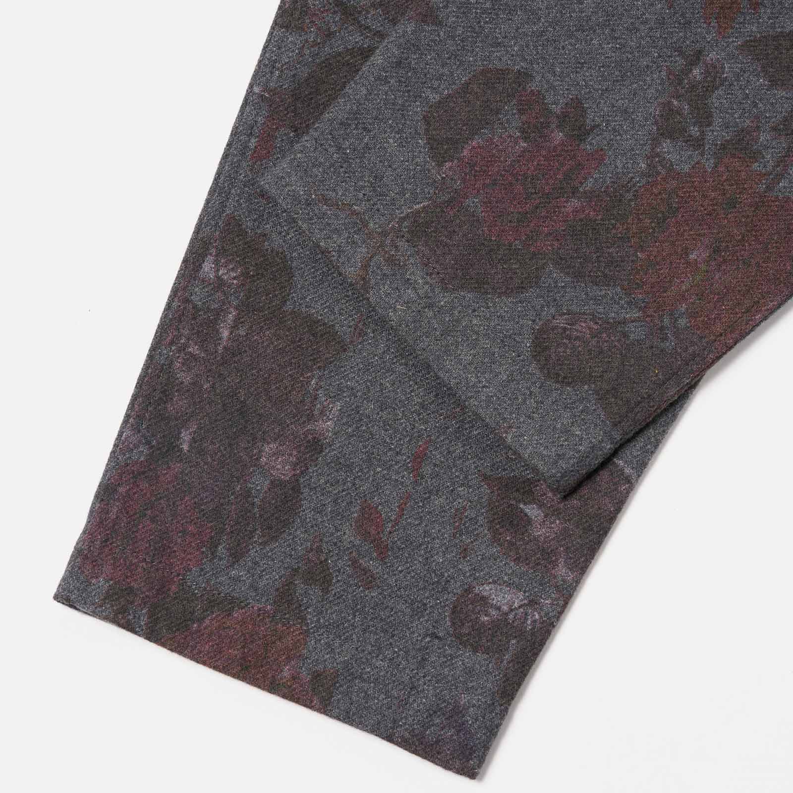 Pleated Track Pant Printed Flannel mid grey - Image 5