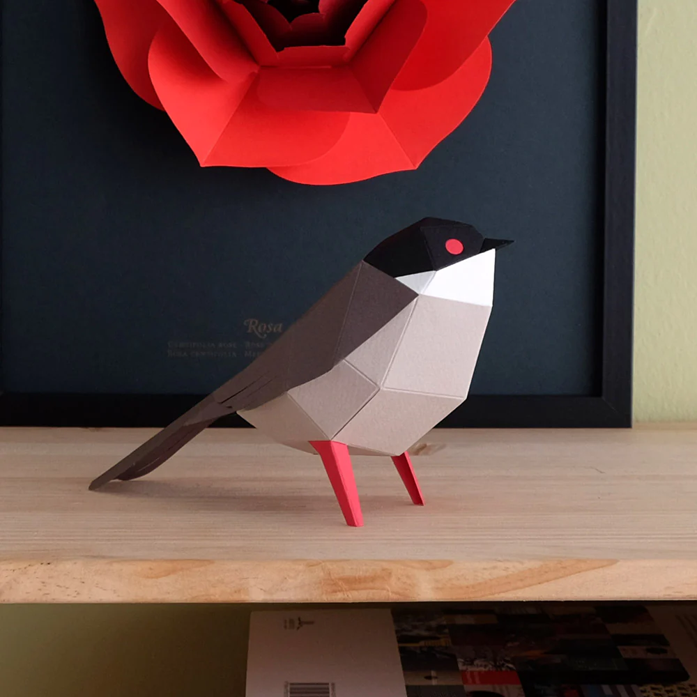 Sylvia Paper Figure Kit - Image 3