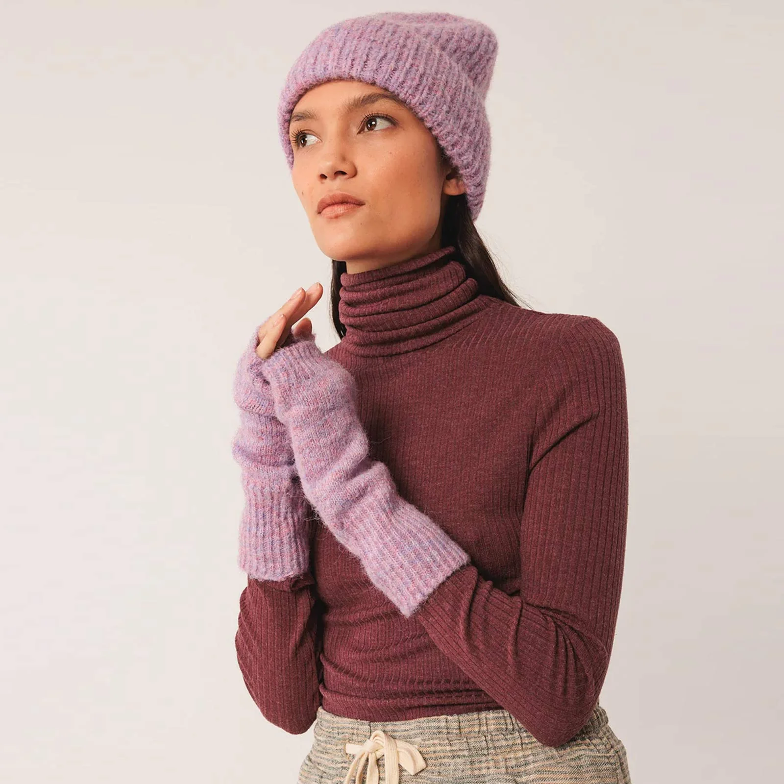 Turtle Neck Longsleeve berenjena