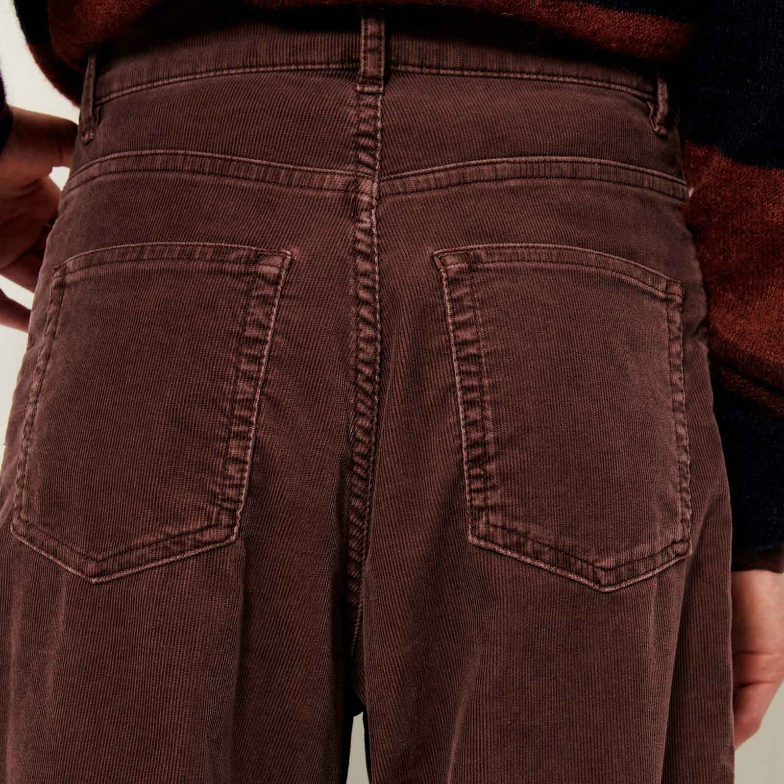 Velvet Cruise Cord Trousers coffea - Image 6