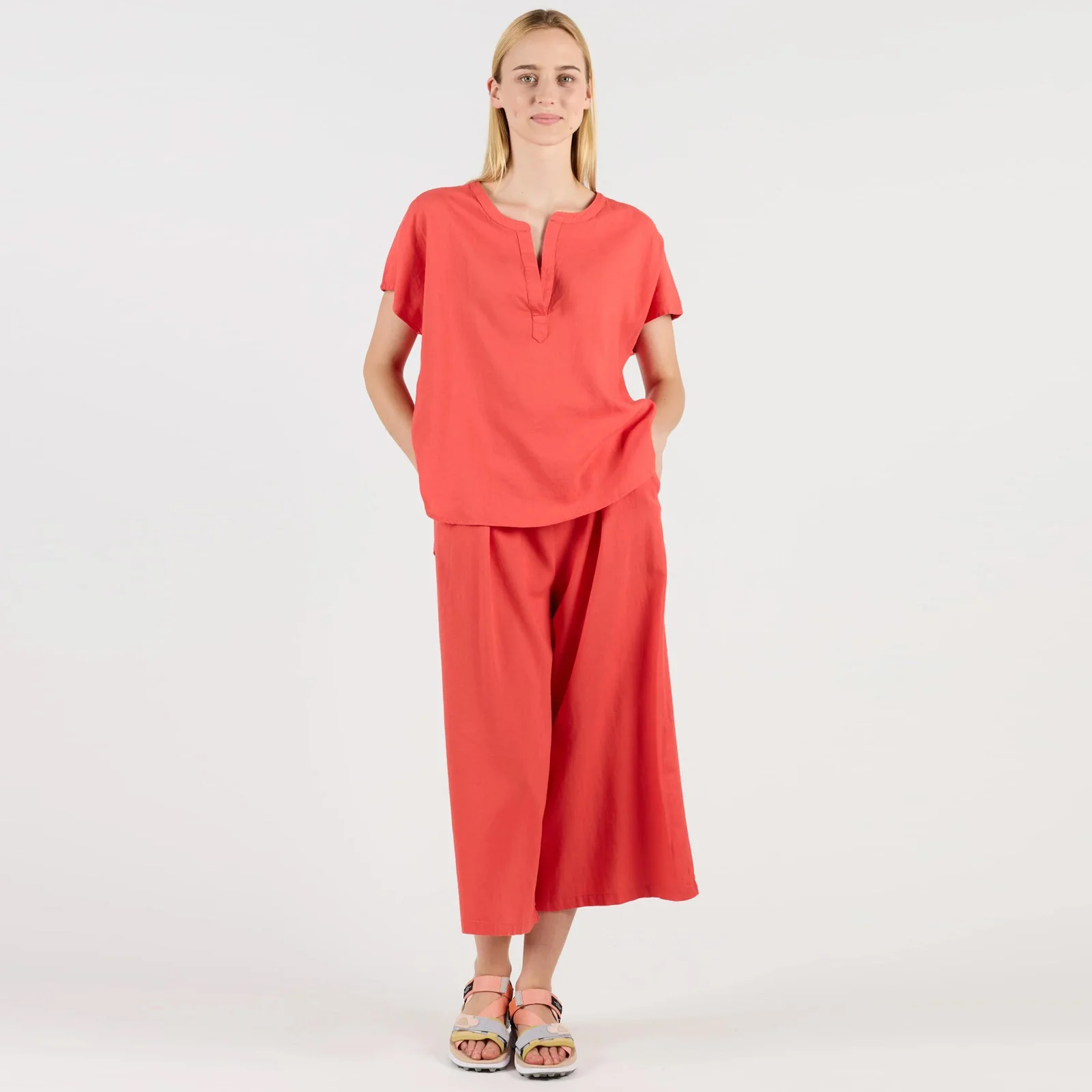 WeBea Linen Shirt coral - Image 3