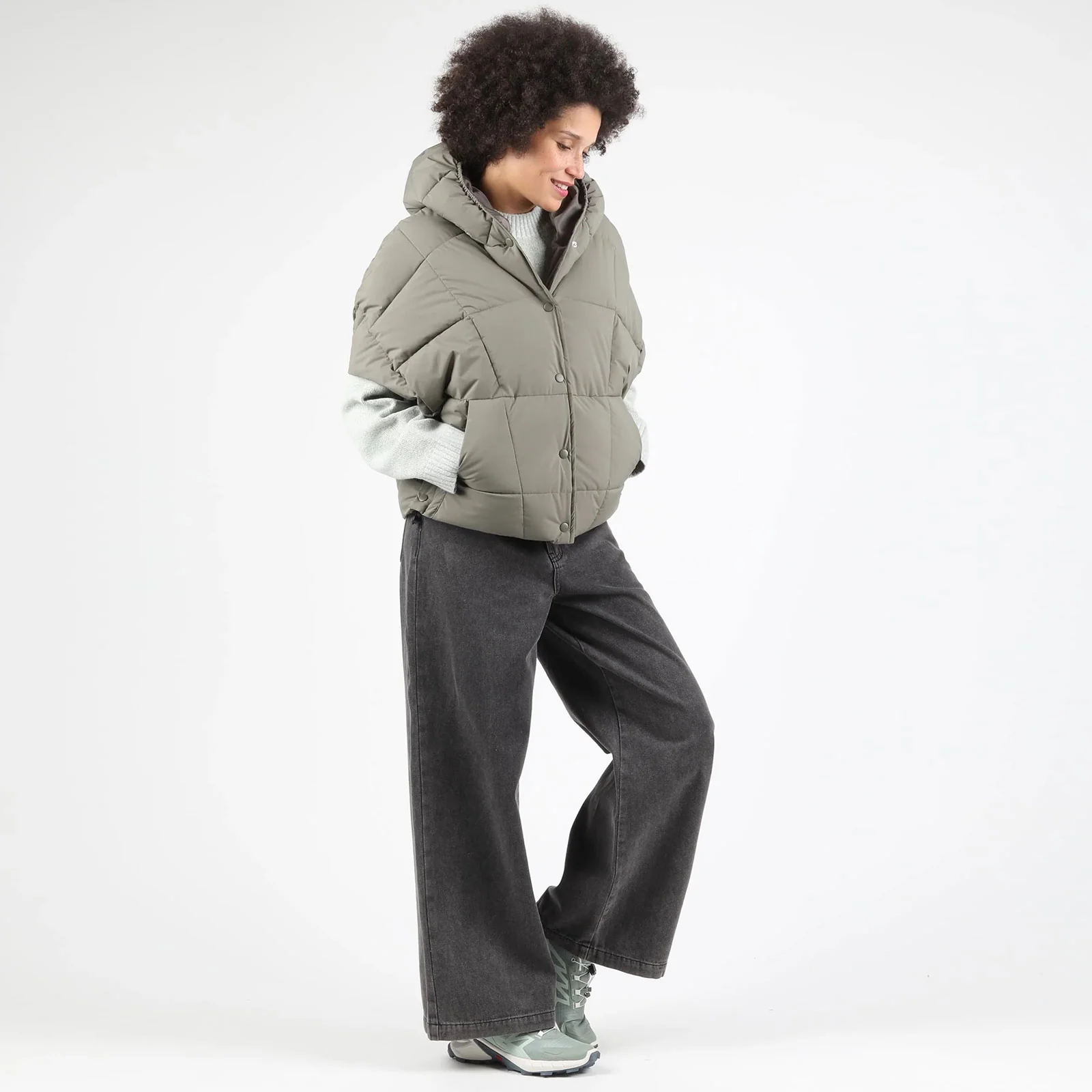 WeNuria Vest olive - Image 3