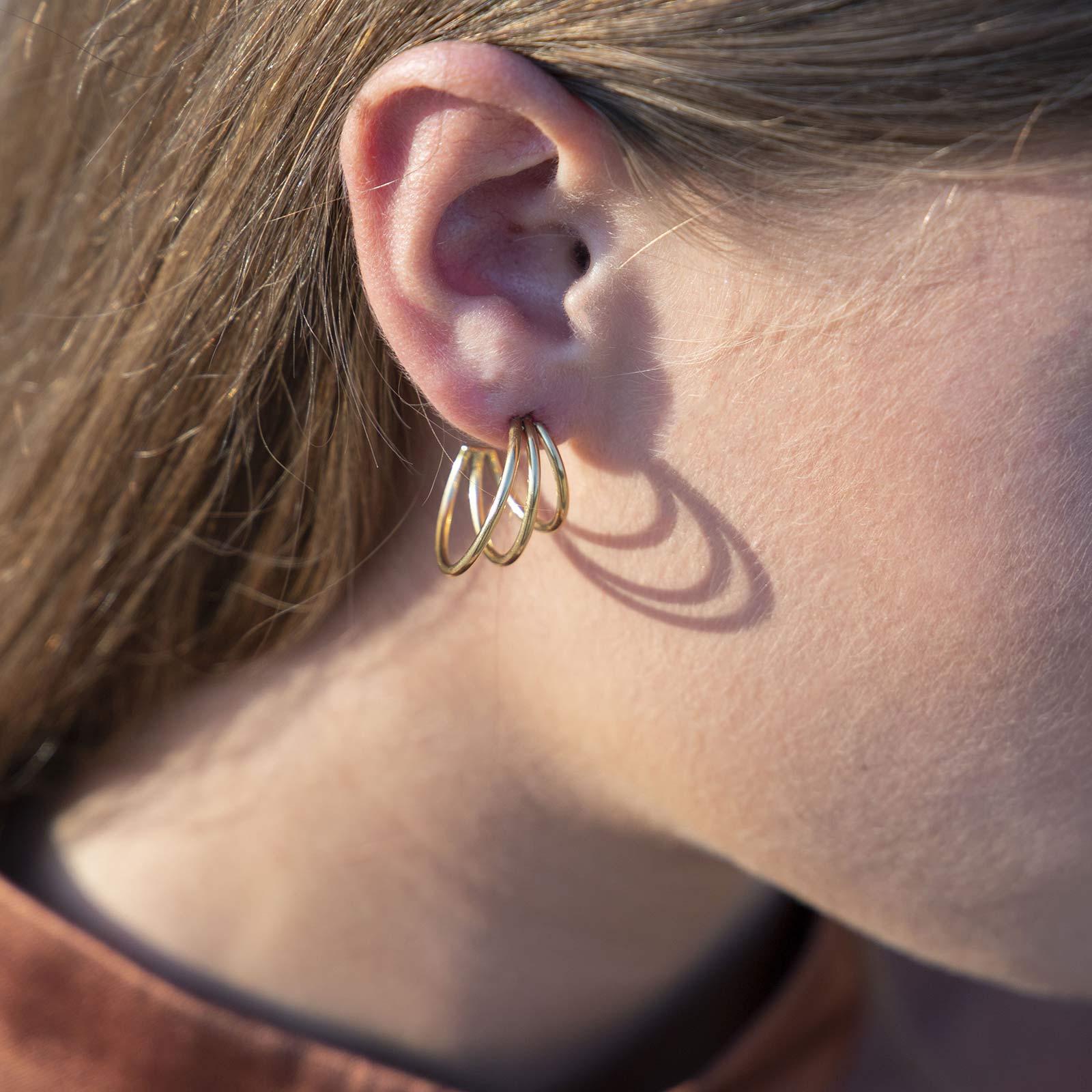 Wire Earrings gold - Image 3